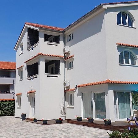 Apartments Matea I Baška Εξωτερικό φωτογραφία