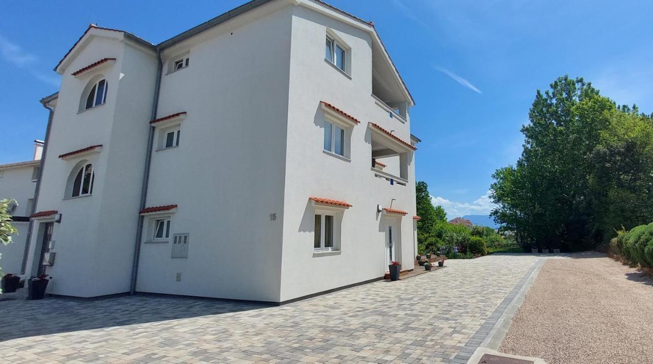 Apartments Matea I Baška Εξωτερικό φωτογραφία
